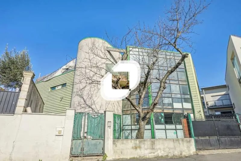 Bureau dans Romainville à louer - Photo de l’immeuble – Image 2 sur 7