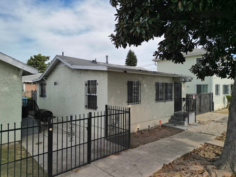 8946 Baring Cross St, Los Angeles, CA à vendre - Photo de l’immeuble – Image 3 sur 12