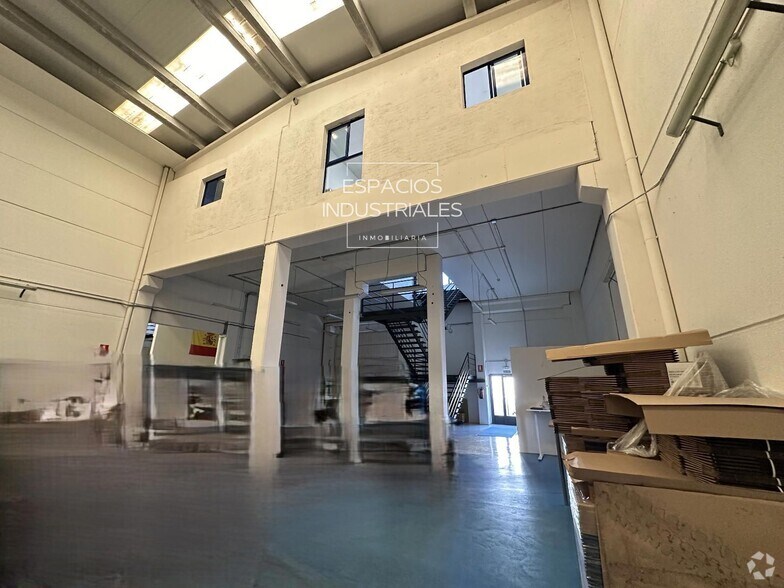 Industriel/Logistique dans Mejorada del Campo, Madrid à vendre - Photo principale – Image 1 sur 4