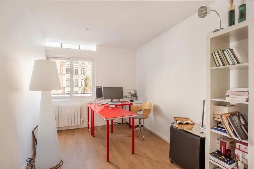 Bureau dans Paris à louer - Photo de l’immeuble – Image 2 sur 7