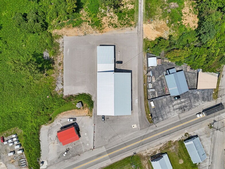 404 Beersheba Hwy, McMinnville, TN à vendre - Photo de l’immeuble – Image 3 sur 15