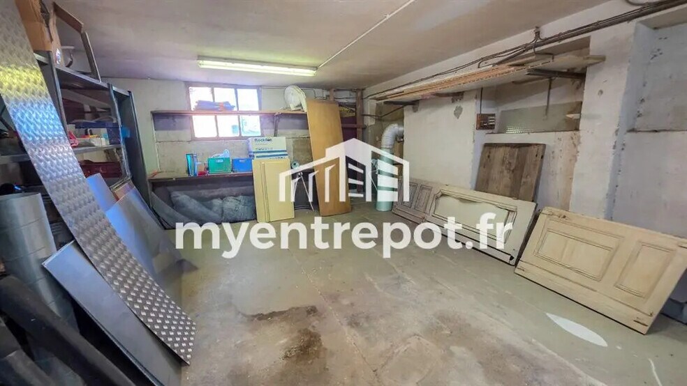 Local d'activités dans Marseille à vendre - Photo de l’immeuble – Image 1 sur 5