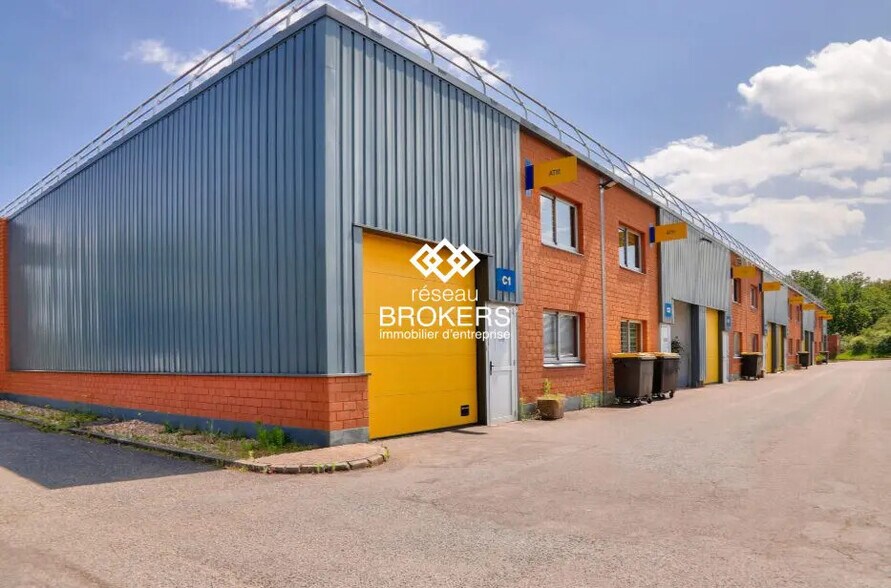 24 Avenue Des Bethunes, SAINT-OUEN-L'AUMONE à louer - Photo de l’immeuble – Image 3 sur 3