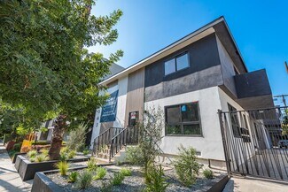 Plus de détails pour 1563 Gordon St, Los Angeles, CA - Logement à vendre