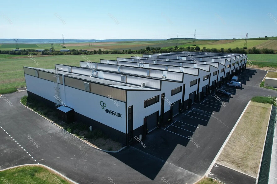 Avenue Des Goisses, Cormontreuil à louer - Photo de l’immeuble – Image 1 sur 8