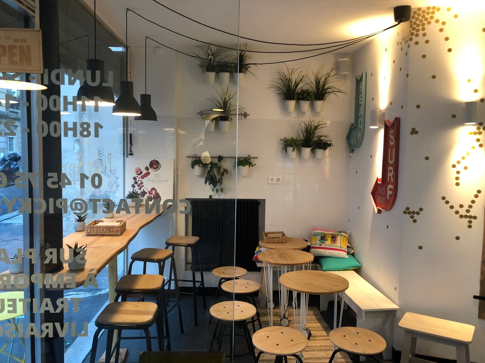 29 Rue De Saussure, Paris à louer Photo intérieure– Image 1 sur 4