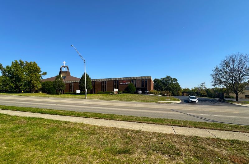 5250 Far Hills Ave, Kettering, OH à louer - Photo de l’immeuble – Image 3 sur 14