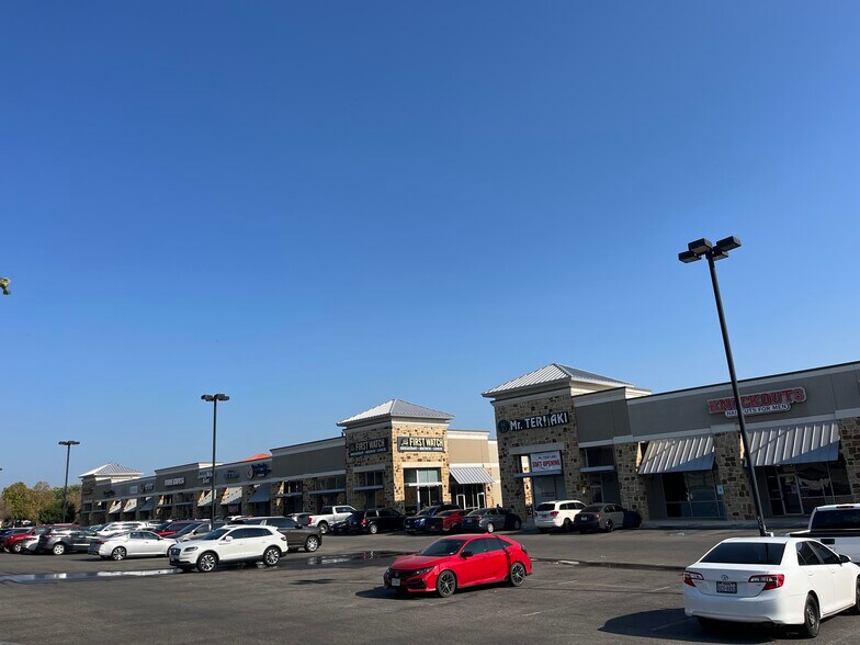8603 Highway 151, San Antonio, TX à louer - Photo principale – Image 1 sur 14