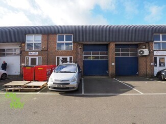 Plus de détails pour Lewes Rd, Haywards Heath - Industriel/Logistique à louer