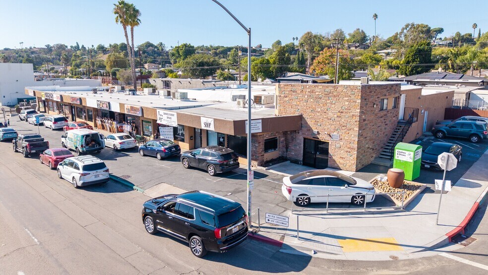 6172-6196 University Ave, San Diego, CA à vendre - Photo de l’immeuble – Image 3 sur 18
