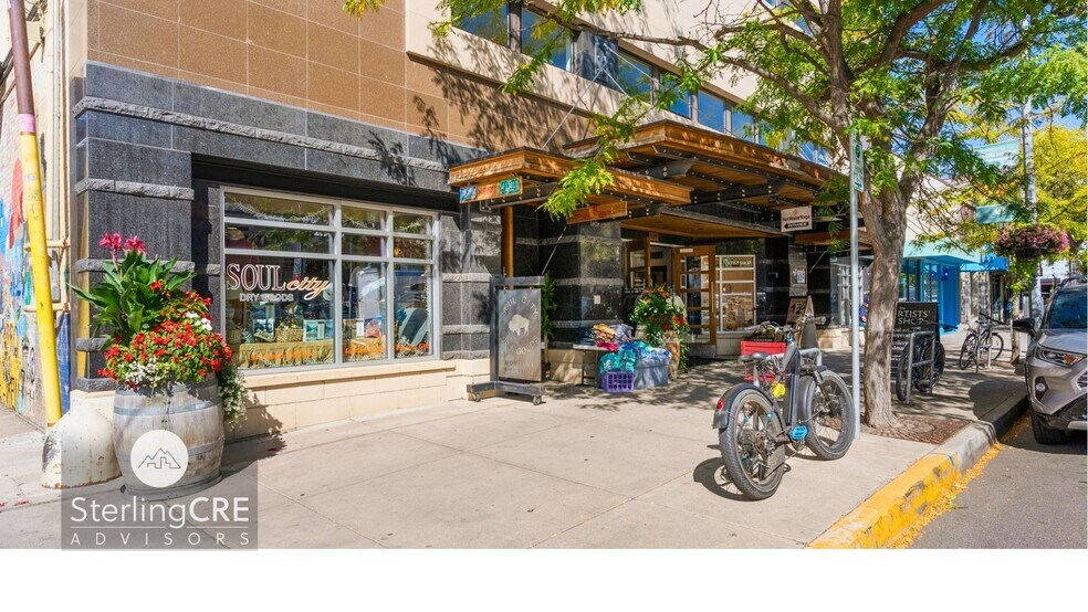 127 N Higgins Ave, Missoula, MT à louer - Photo principale – Image 1 sur 16