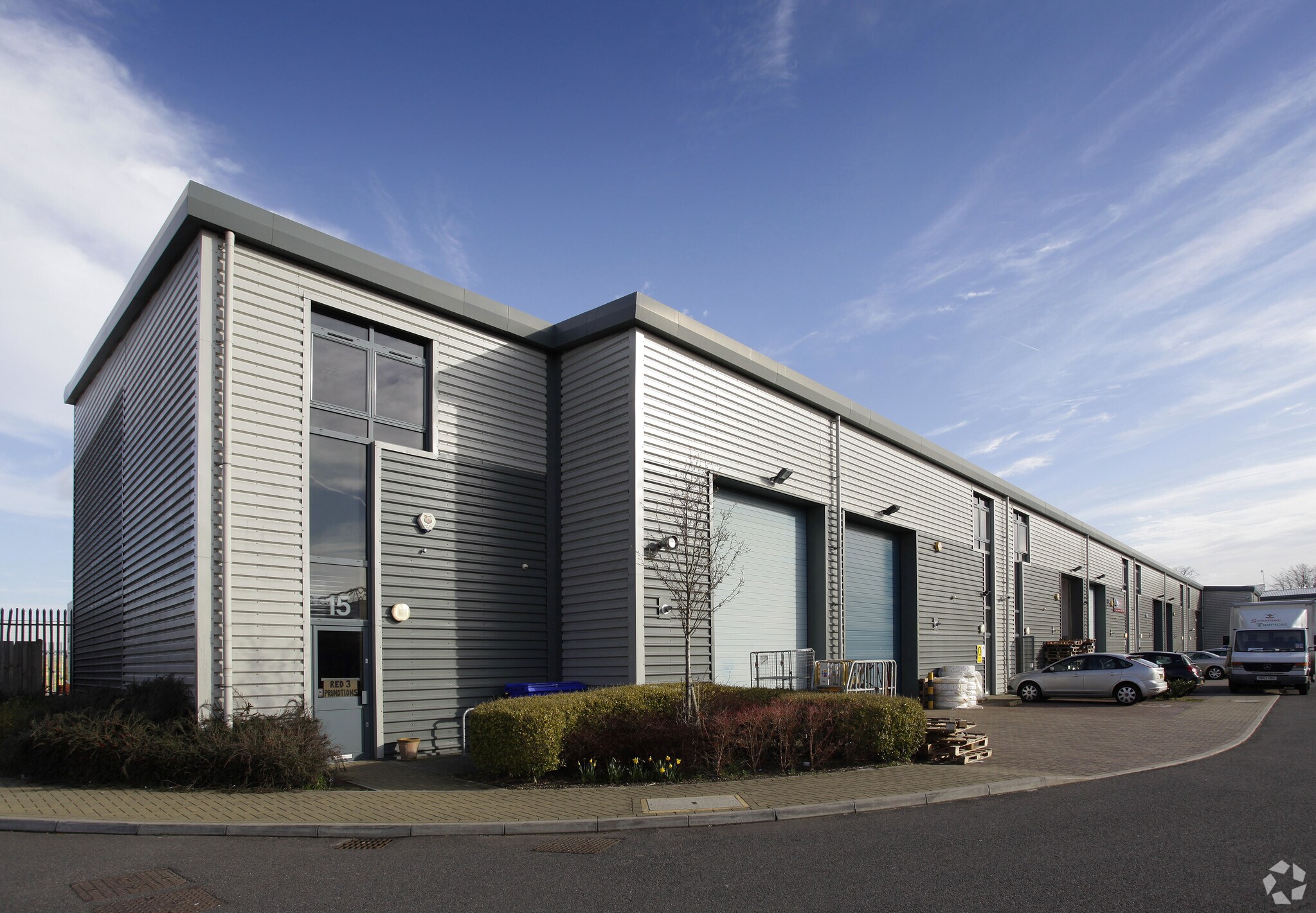 1 Hawker Rd, Croydon à louer Photo de l’immeuble– Image 1 sur 5