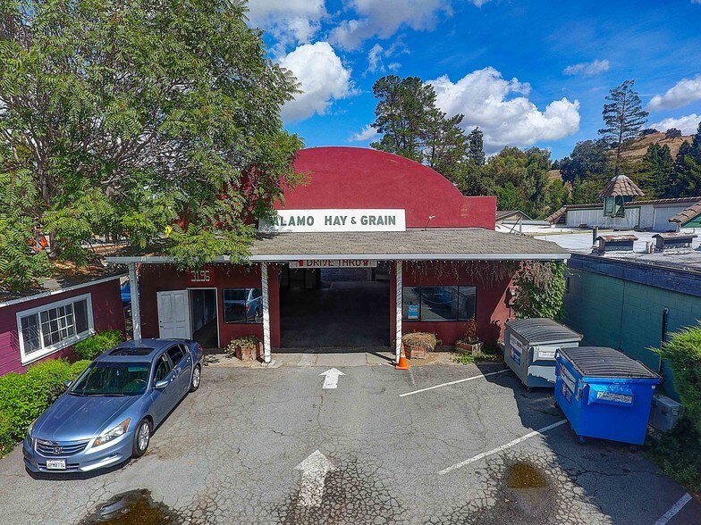 3196 Danville Blvd, Alamo, CA à vendre - Photo de l’immeuble – Image 2 sur 13