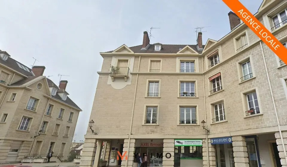 Bureau dans Mantes-la-Jolie à louer - Photo de l’immeuble – Image 2 sur 3