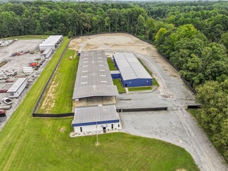 Plus de détails pour 554 Old Roberts Rd, Benson, NC - Industriel/Logistique à vendre