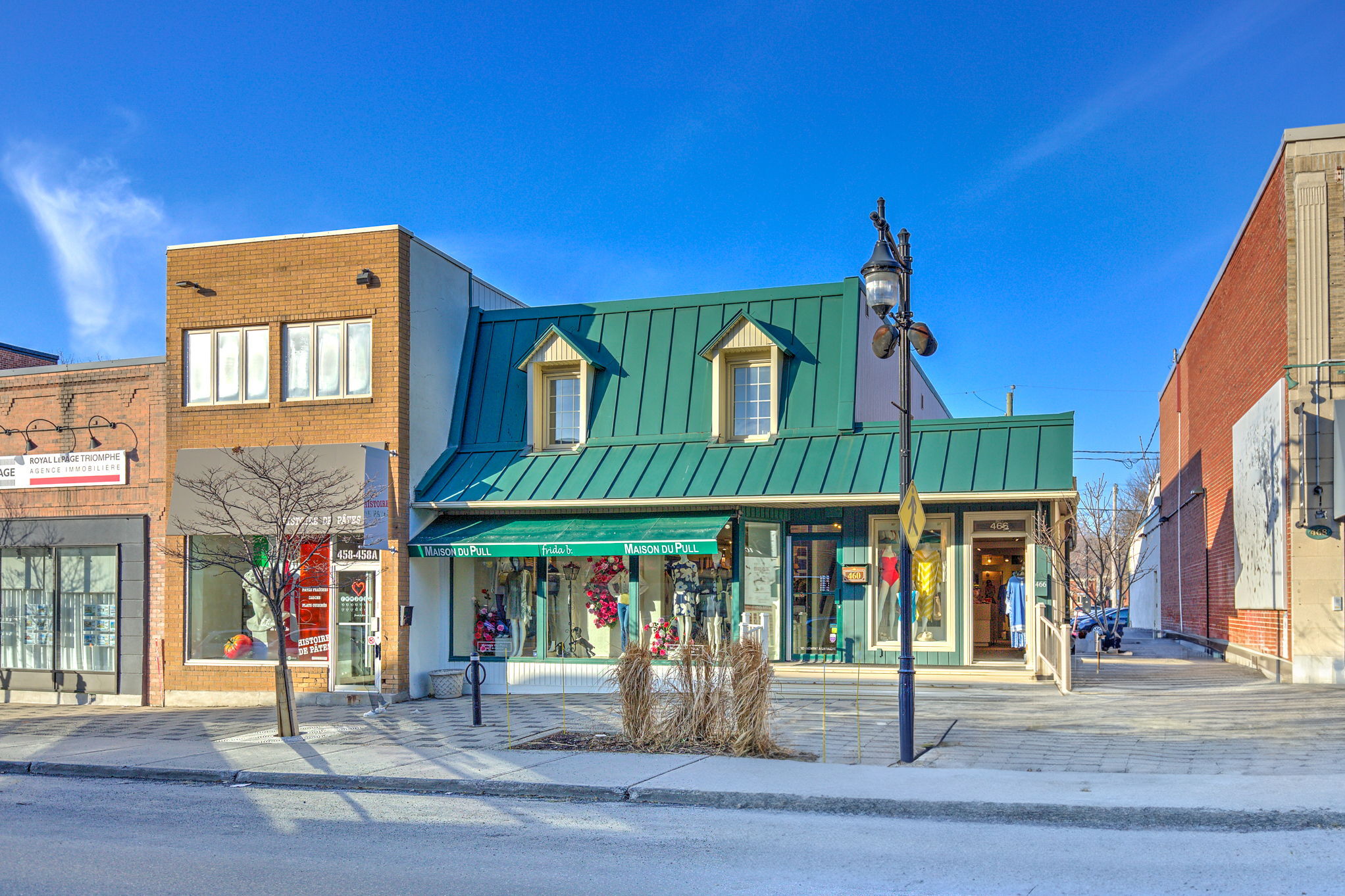 460 Av Victoria, Saint-lambert, QC à vendre Photo principale– Image 1 sur 8