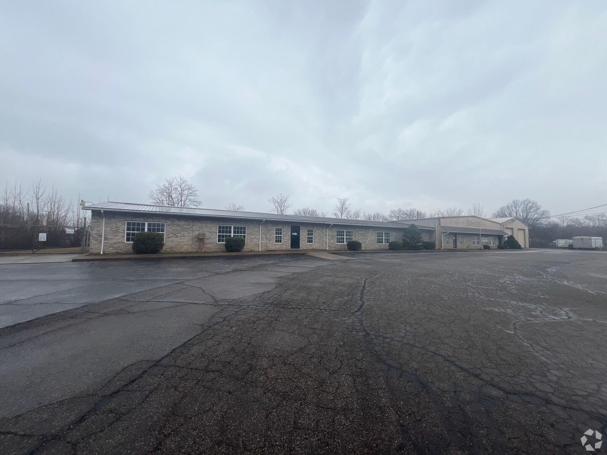 5267 N Ridge Rd, Madison, OH à vendre Photo principale– Image 1 sur 2