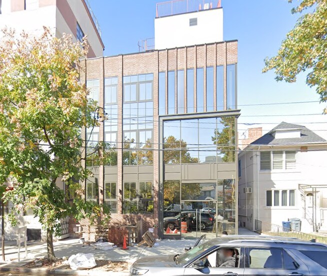 5012 20th Ave, Brooklyn, NY à louer - Photo principale – Image 1 sur 15