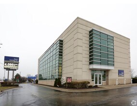 1818 W Jefferson St, Joliet, IL à louer Photo intérieure– Image 1 sur 1