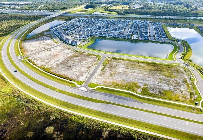 St Johns Heritage Pkwy, Melbourne, FL à vendre - Photo principale – Image 1 sur 5