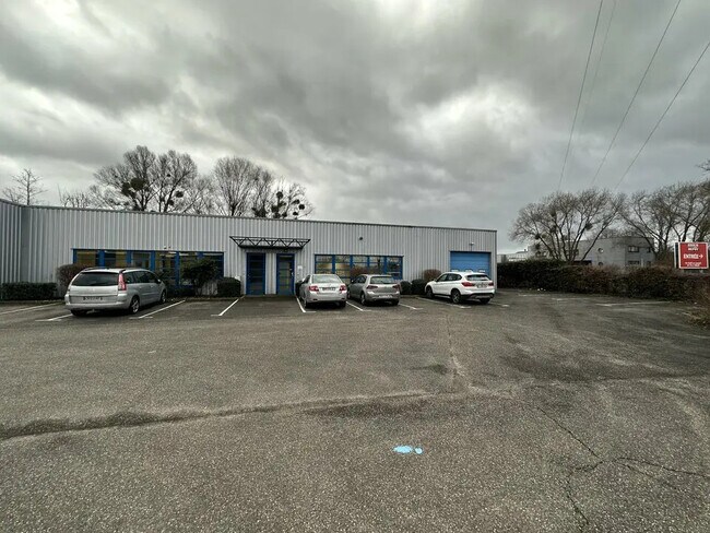 Plus de détails pour Industriel/Logistique à vendre