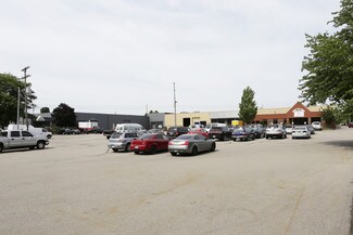 Plus de détails pour 3407-3425 Eastern Ave SE, Grand Rapids, MI - Industriel/Logistique à louer