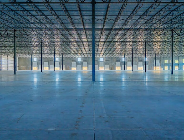 6000 Enterprise Park Dr, Sanford, NC à vendre - Photo intérieure – Image 3 sur 7