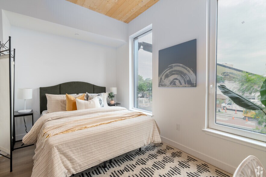 154 Broadway, Somerville, MA à louer - Photo intérieure – Image 3 sur 26