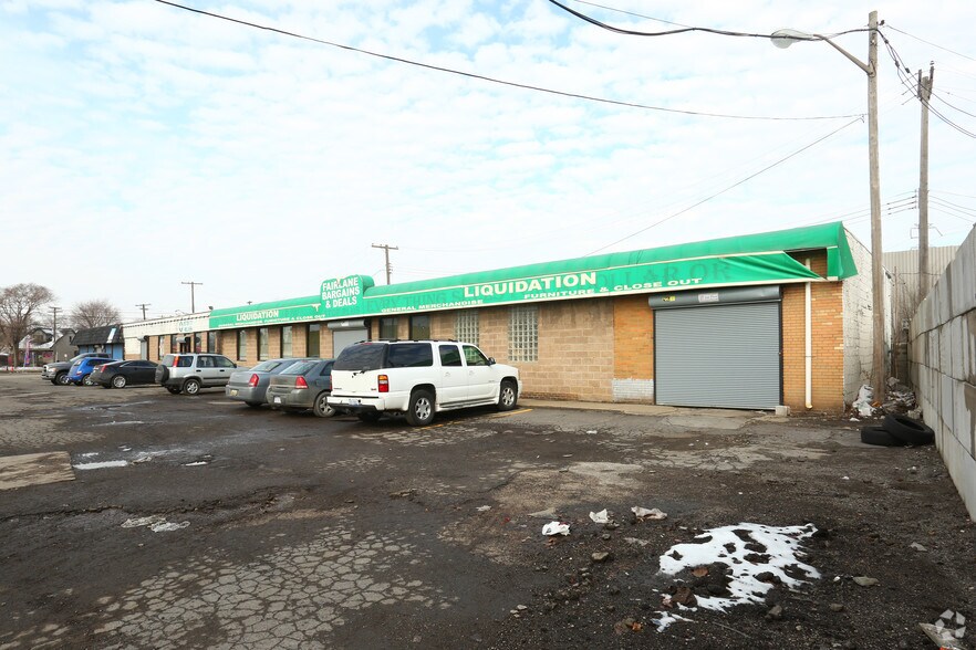 465 S Schaefer Hwy, Detroit, MI à louer - Photo de l’immeuble – Image 3 sur 7