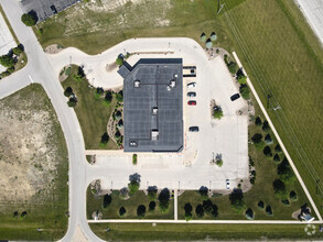 1015 W Orchard Rd, North Aurora, IL - VUE AÉRIENNE  vue de carte - Image1