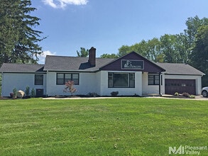 5138 SR 43, Kent, OH à louer Photo de l’immeuble– Image 1 sur 2