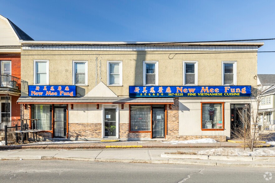 350 Booth St, Ottawa, ON à vendre - Photo de l’immeuble – Image 2 sur 11