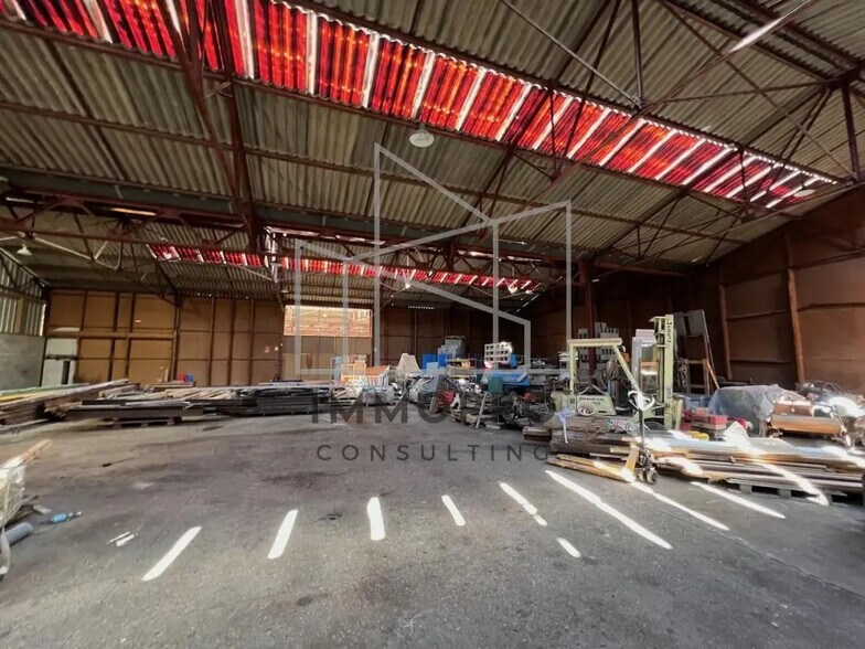 Local commercial dans Fleury-sur-Andelle à louer - Photo intérieure – Image 1 sur 3