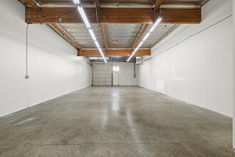 4002-4014 148th Ave NE, Redmond, WA à louer Photo intérieure– Image 1 sur 18