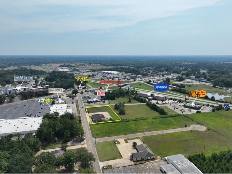 712 Coulter Dr, New Albany, MS à vendre - Aérien – Image 1 sur 51