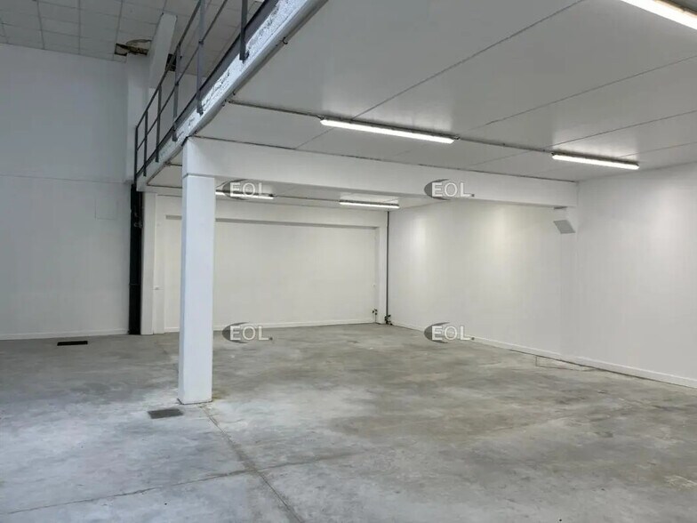 Local d’activités dans Ennery à louer - Photo intérieure – Image 3 sur 7