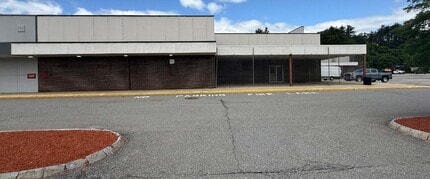 100 Nashua Mall, Nashua, NH à louer Photo de l’immeuble– Image 1 sur 1