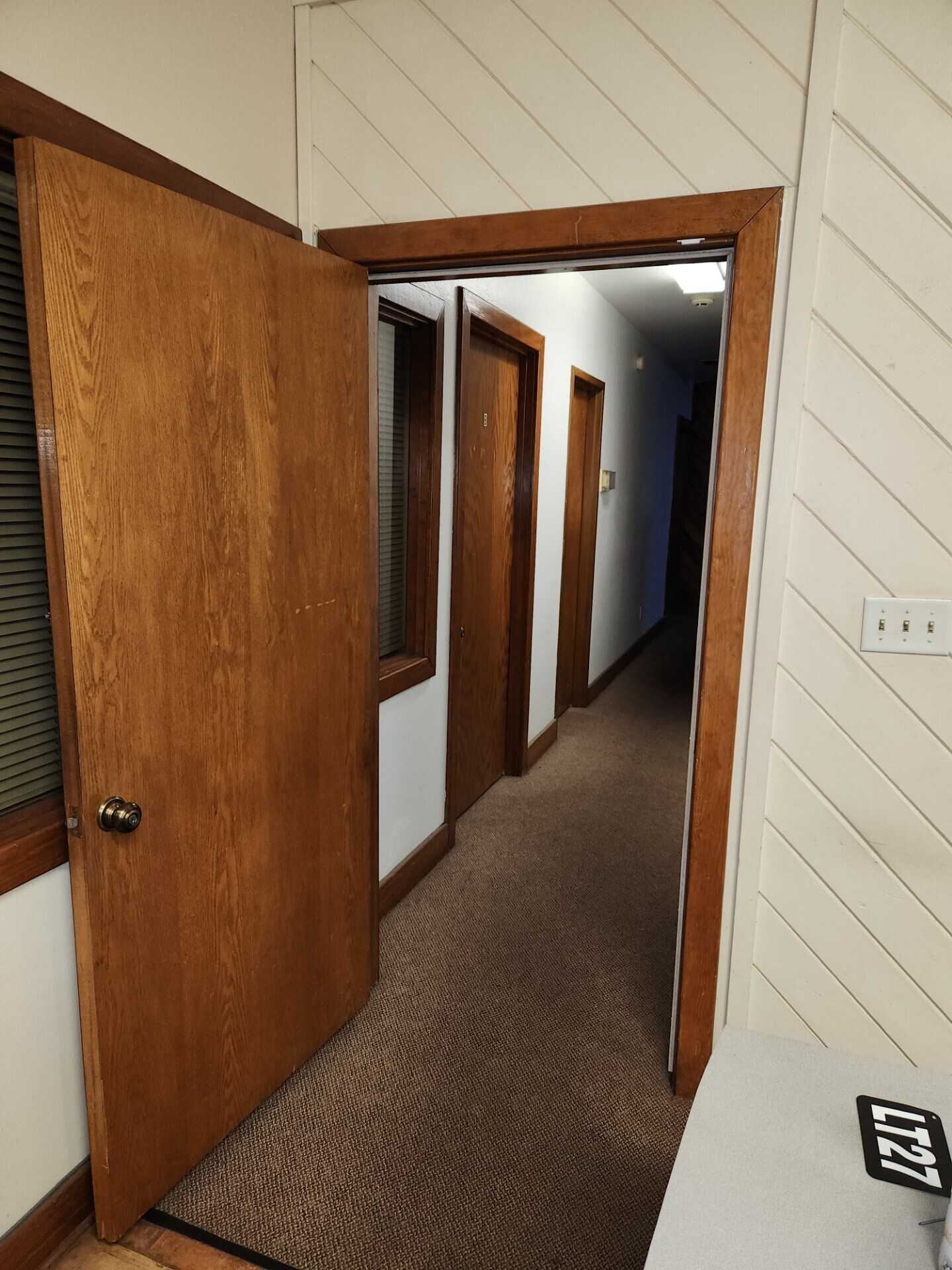 195 E Fairfield Dr, Pensacola, FL à louer Photo de l’immeuble– Image 1 sur 5