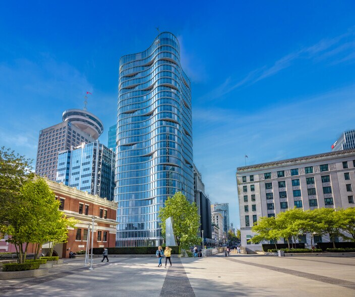 320 Granville St, Vancouver, BC à vendre - Photo de l’immeuble – Image 2 sur 20