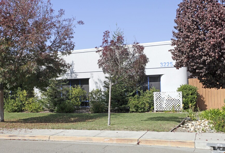 3225 Darby Cmn, Fremont, CA à louer - Photo de l’immeuble – Image 3 sur 3