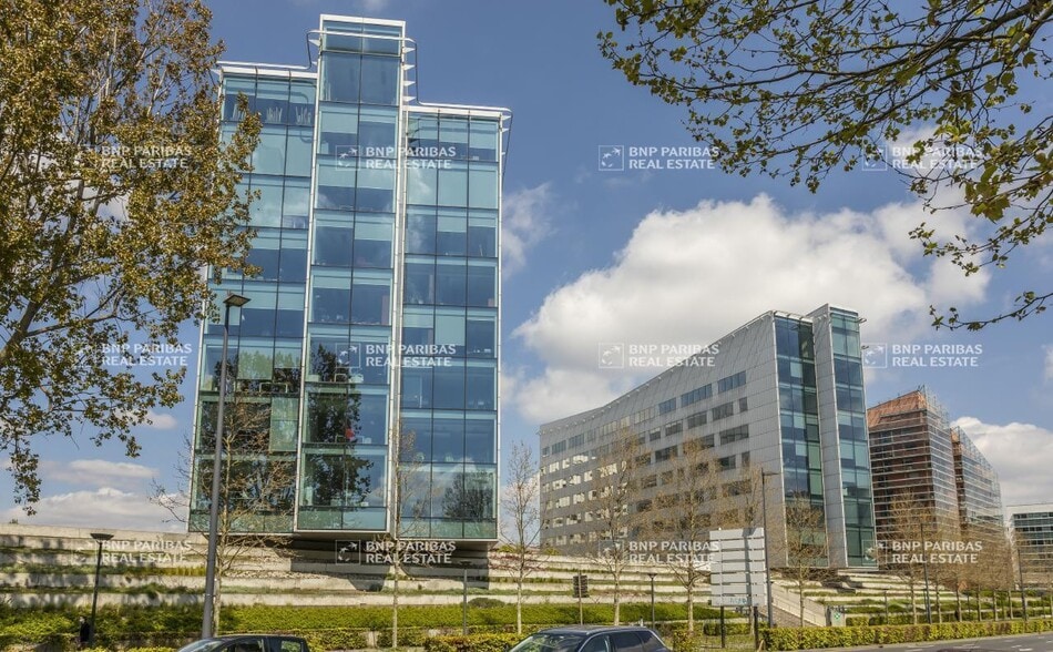 36 Allée Vauban, La Madeleine à louer - Photo de l’immeuble – Image 1 sur 19