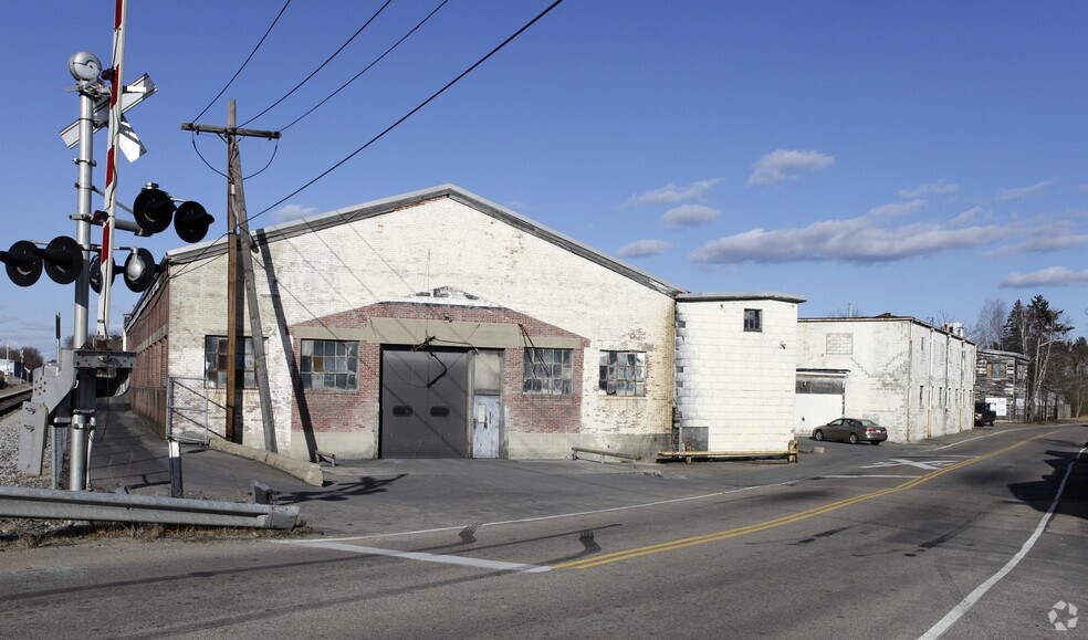 55 High St, Holbrook, MA à louer - Photo de l’immeuble – Image 2 sur 4
