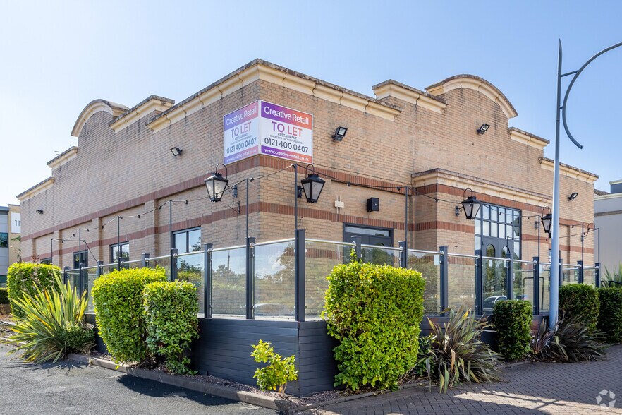 Castlegate Way, Dudley à louer - Photo de l’immeuble – Image 3 sur 4