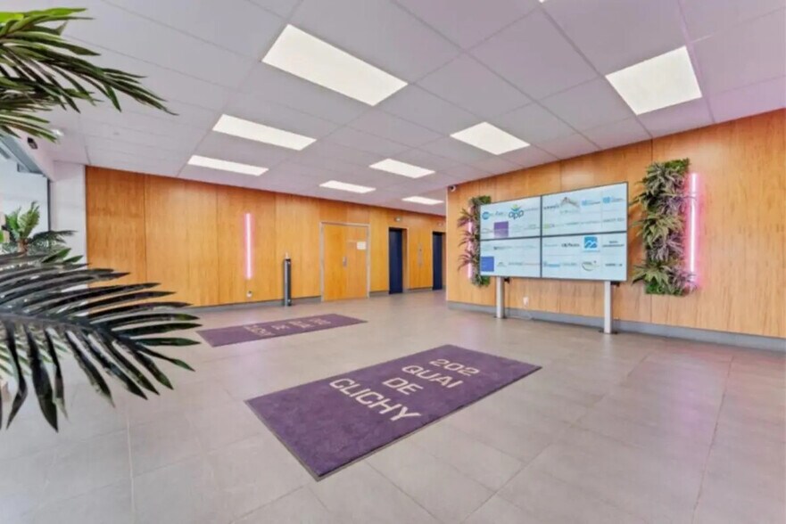 Bureau dans Clichy à vendre - Hall d’entrée – Image 3 sur 7