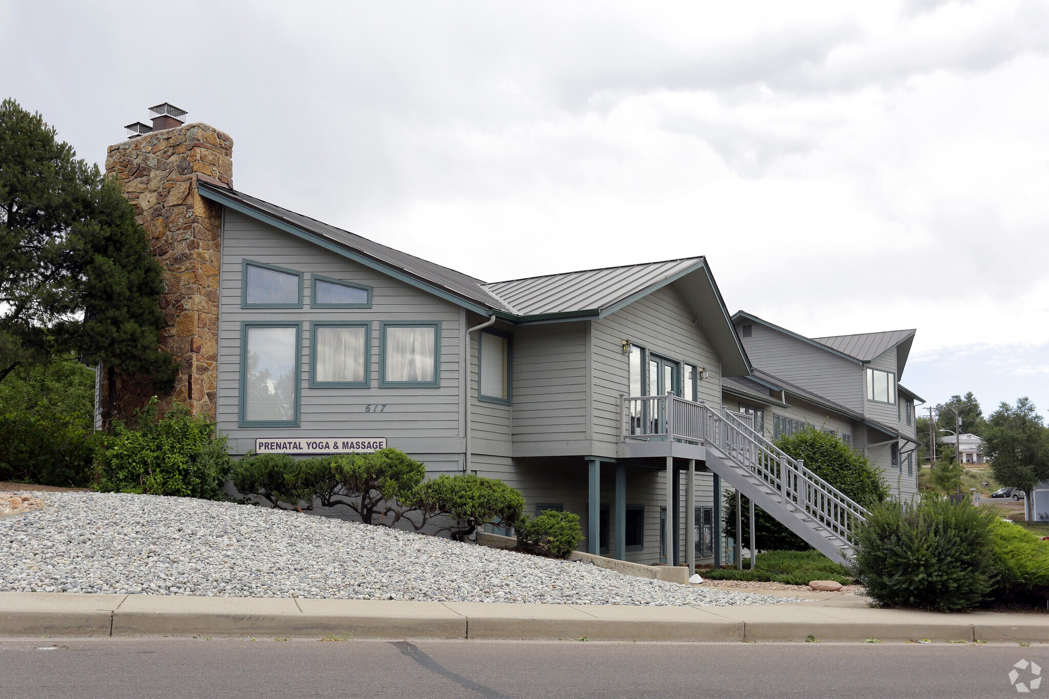 617 17th St, Colorado Springs, CO à louer Photo de l’immeuble– Image 1 sur 9