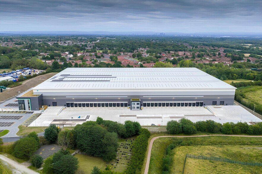 330 Lester Rd, Manchester à louer - Photo de l’immeuble – Image 3 sur 9