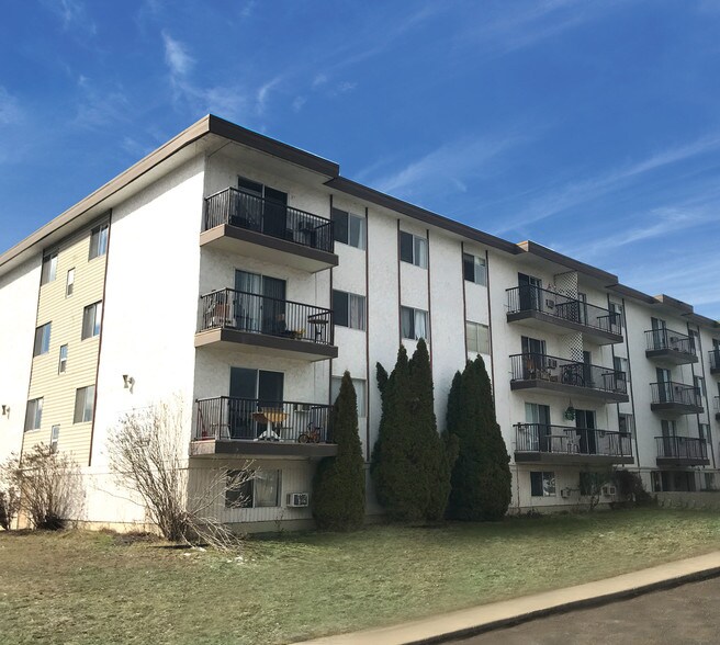 1604 31 St, Vernon, BC à vendre - Autre – Image 2 sur 7