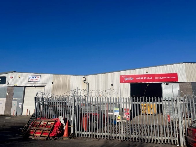 4 Stafford Park, Telford à louer - Photo de l’immeuble – Image 2 sur 2