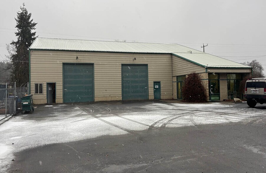 4228 E Wellesley Ave, Spokane, WA à louer - Photo de l’immeuble – Image 2 sur 4
