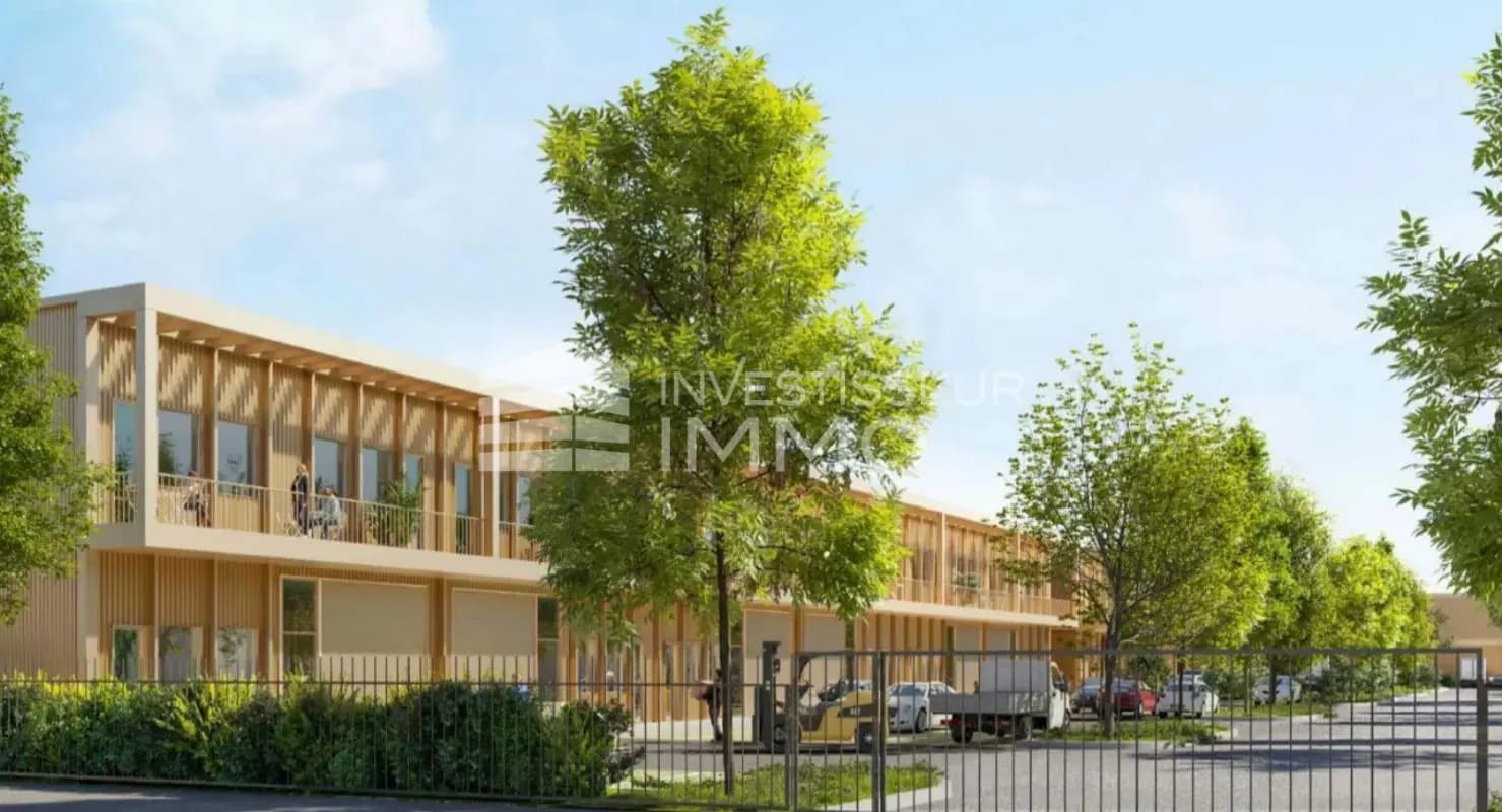 Local d'activités dans Montereau-sur-le-Jard à vendre Photo de l’immeuble– Image 1 sur 4